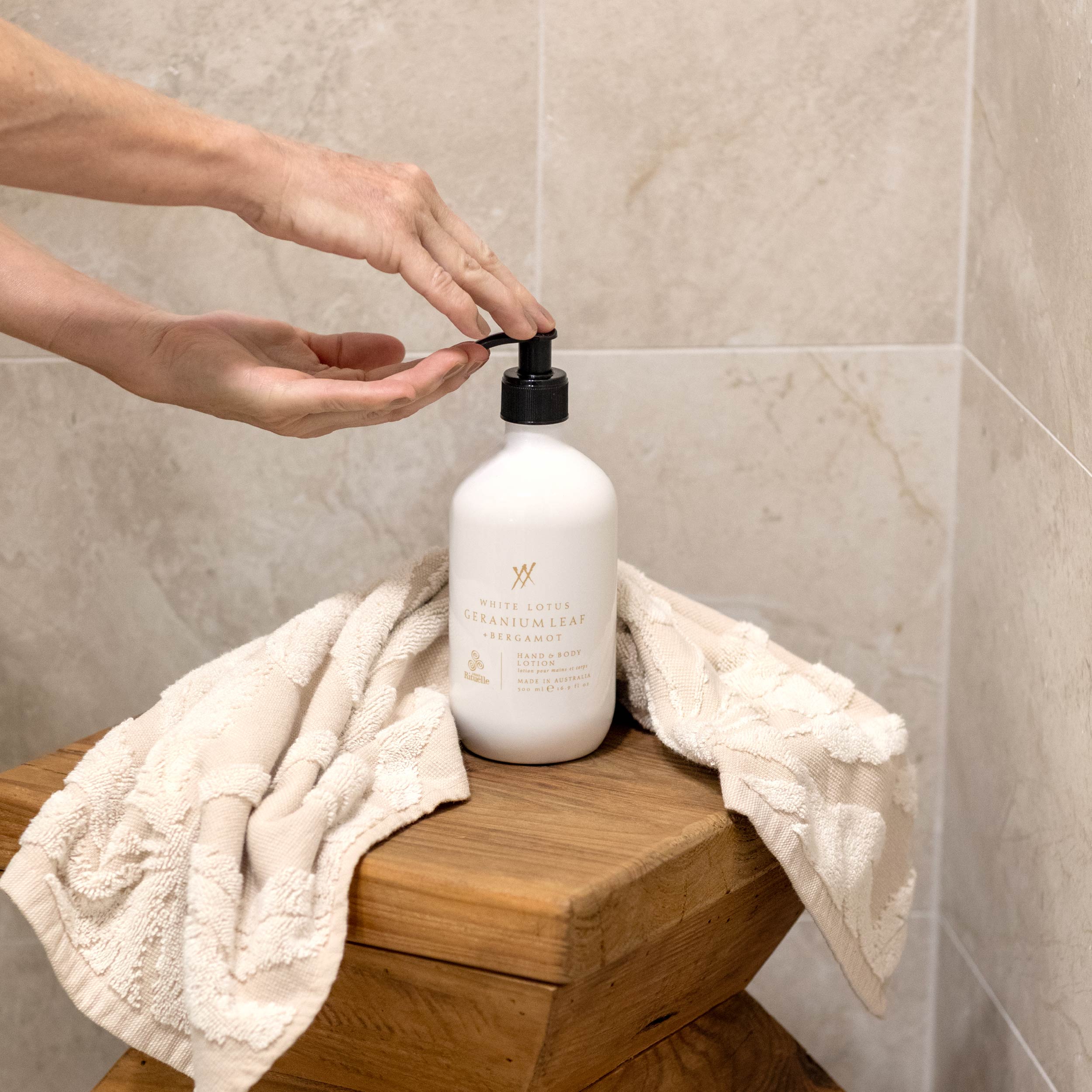 White Lotus, Geranium Leaf & Bergamot<br> Hand & Body Lotion | 500ml