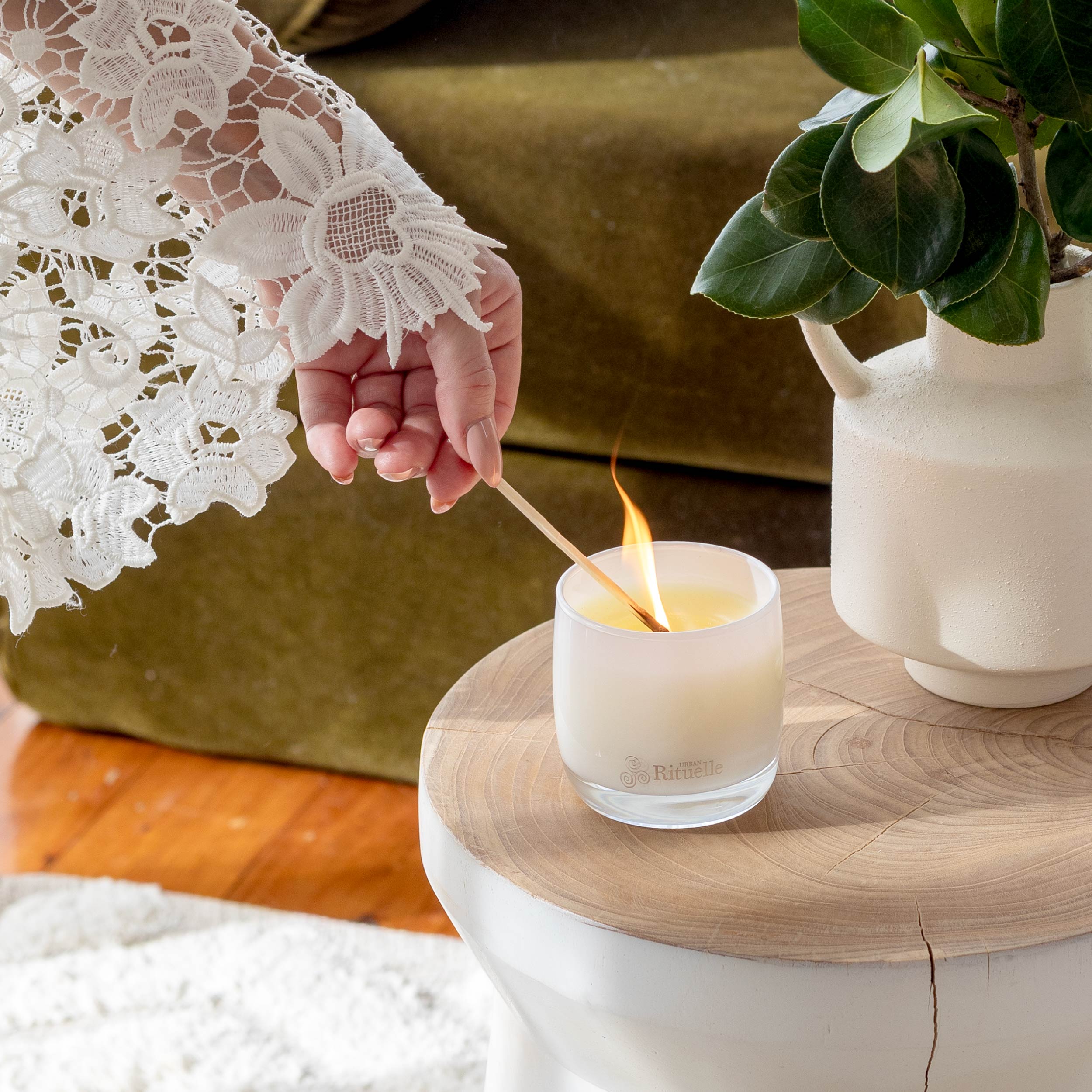 Lemongrass, Mandarin Zest, Tahitian Lime, Sandalwood<br> Scented Soy Candle | 140gm