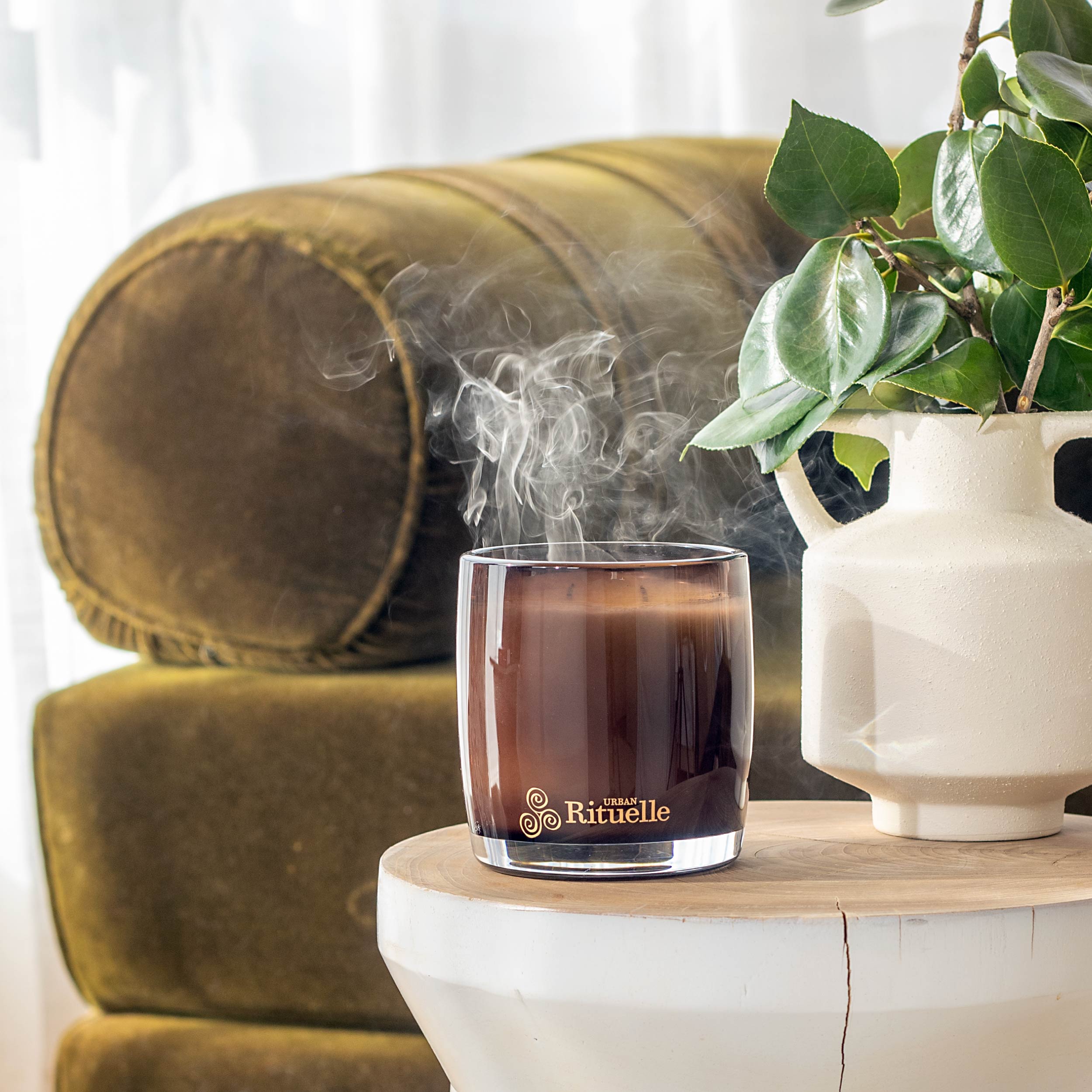 Wild Sage, Bitter Orange, Bergamot, Driftwood<br> Scented Soy Candle | 400gm