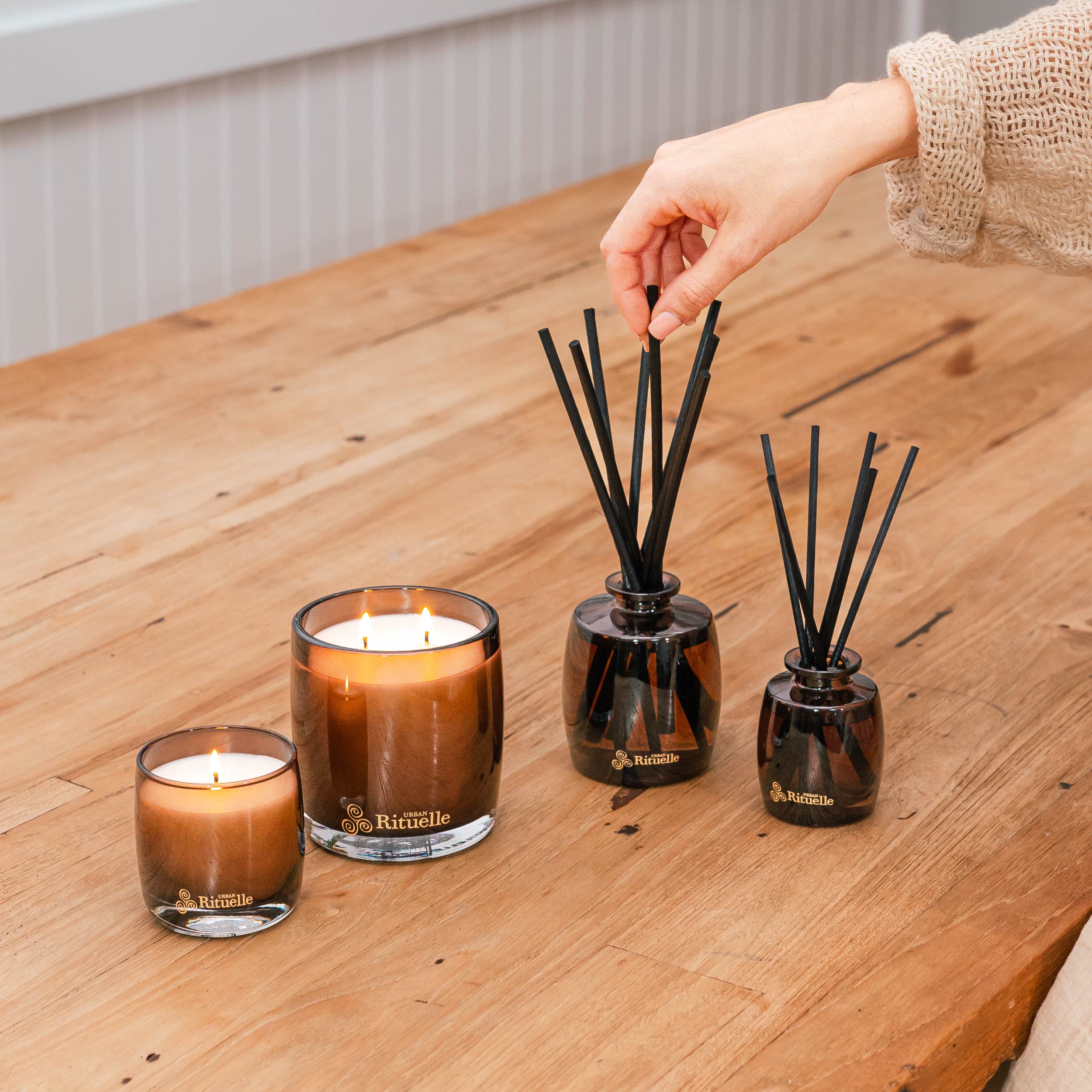 Black Amber, Rosewood & Cedar<br> Fragrance Diffuser Set | 220ml