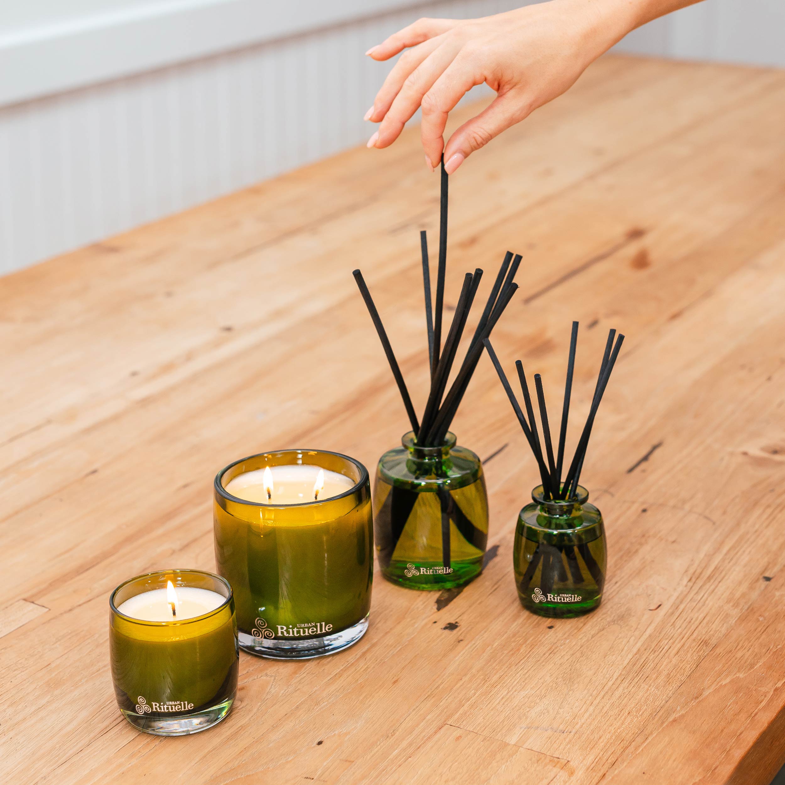 Lemongrass, Lemon Myrtle, Grapefruit & Eucalyptus<br> Fragrance Diffuser Set | 220ml