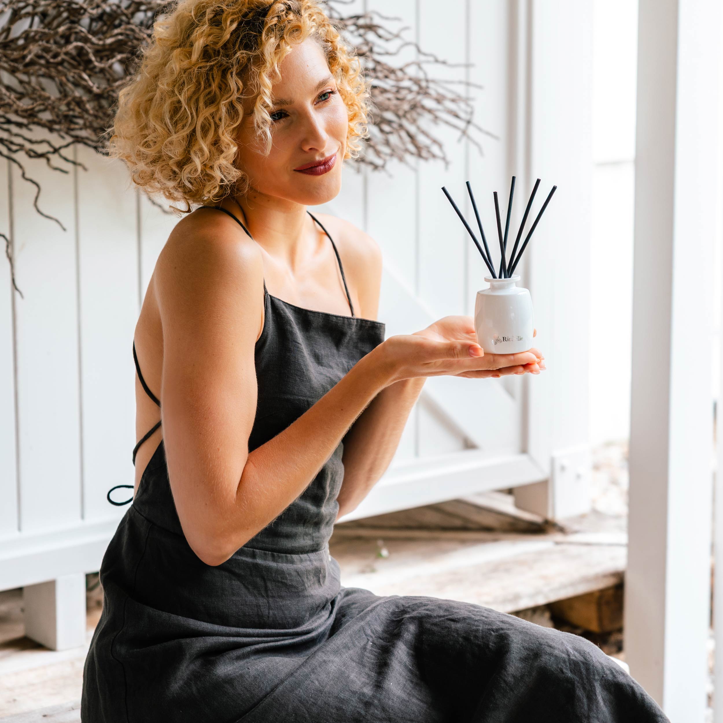 White Lotus, Geranium Leaf & Bergamot<br> Mini Fragrance Diffuser Set | 90ml