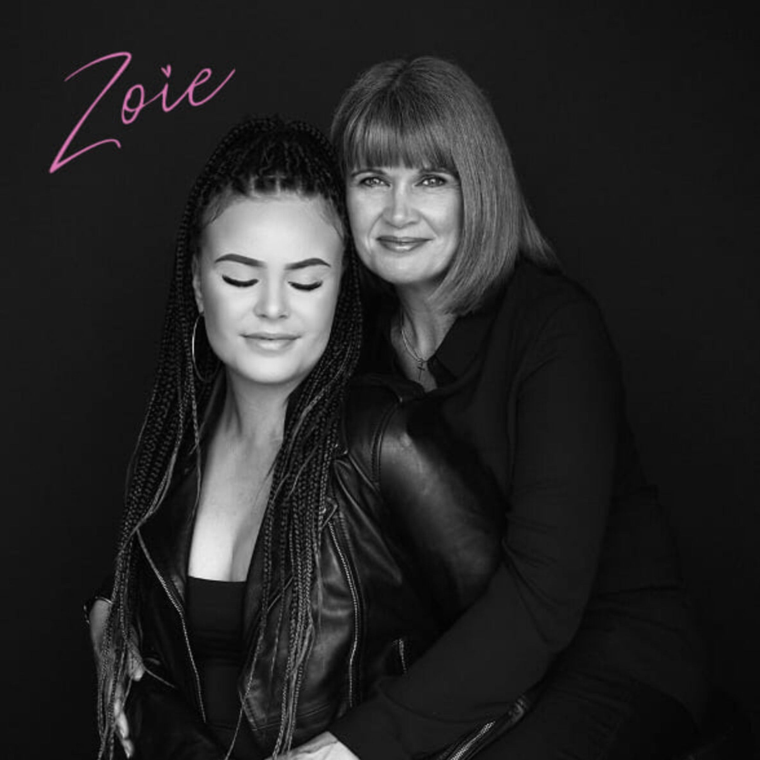 Zoie’s Candle For Hope<br>Pineapple & Coconut<br> Scented Soy Candle | 400gm