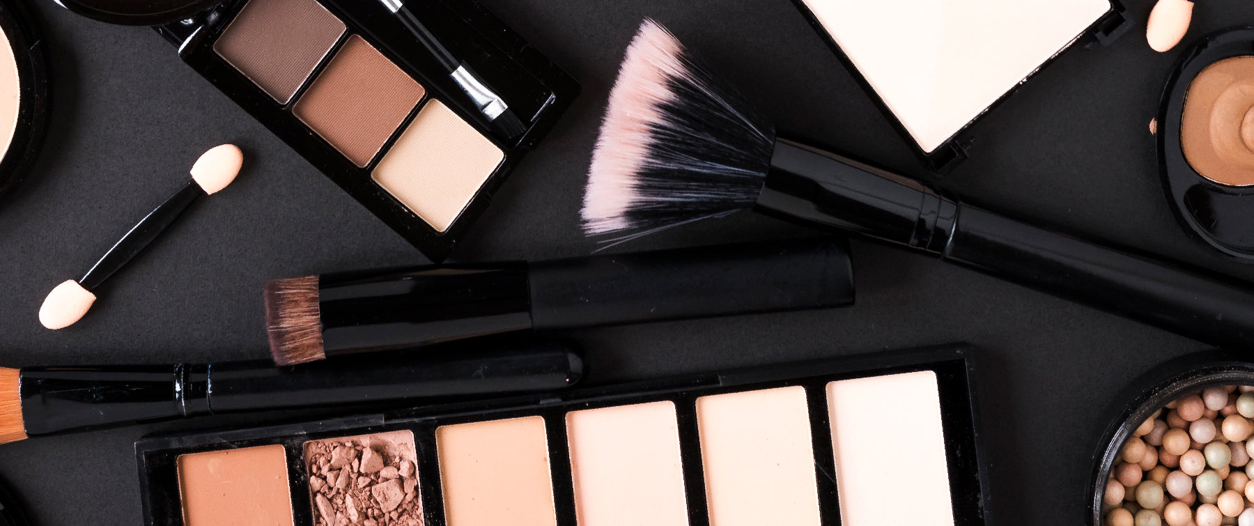 Guest Post: The Best Tips on How to Achieve Glowy Skin Through Makeup