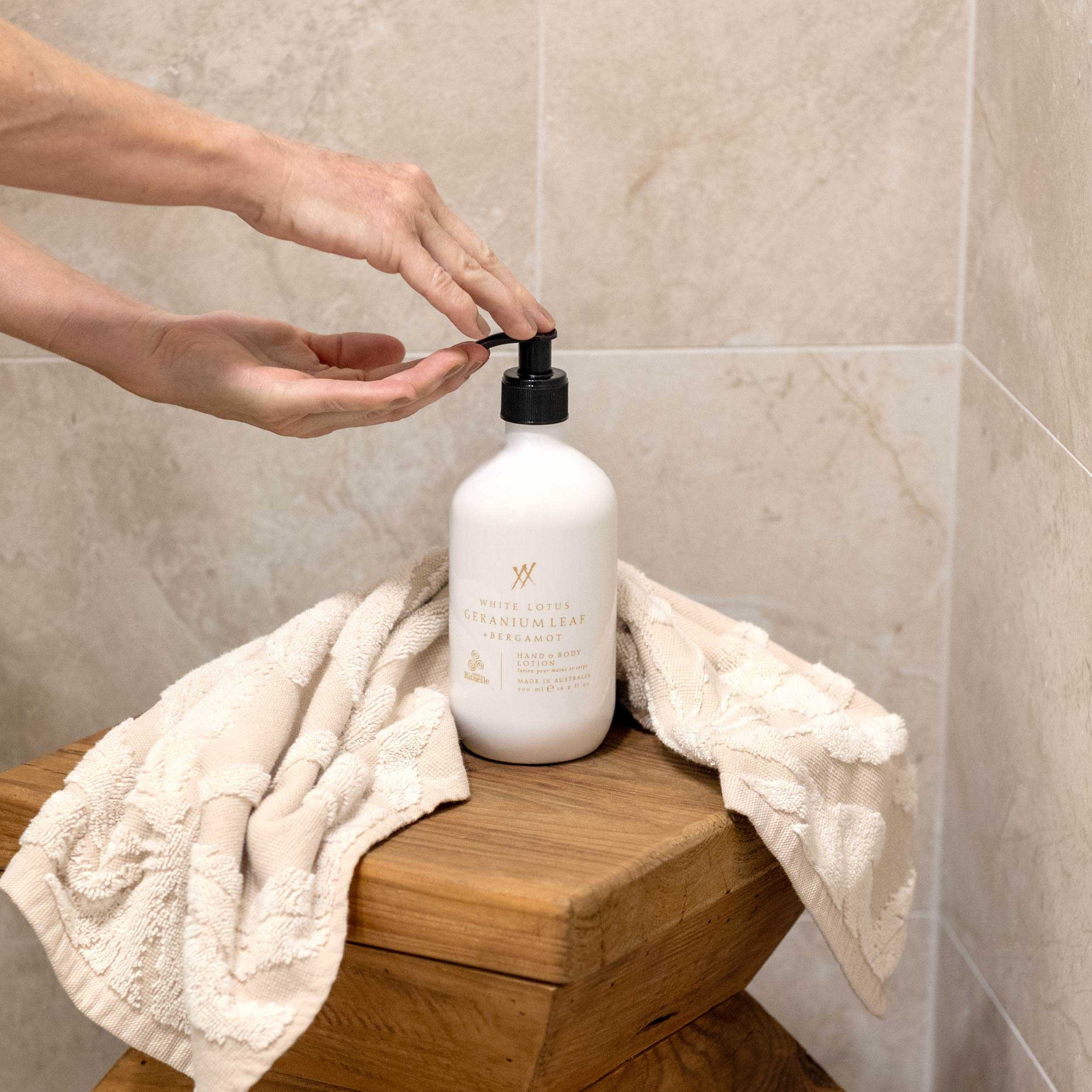 White Lotus, Geranium Leaf & Bergamot<br> Cleanse & Nourish Gift Duet | 2 x 500ml