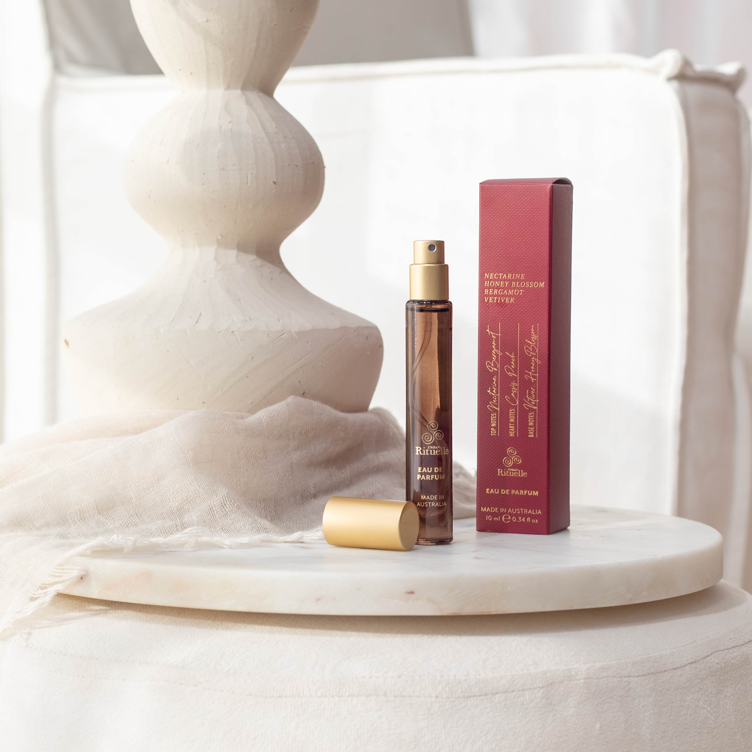 Nectarine, Honey Blossom, Bergamot, Vetiver <br> Eau De Parfum | 10ml