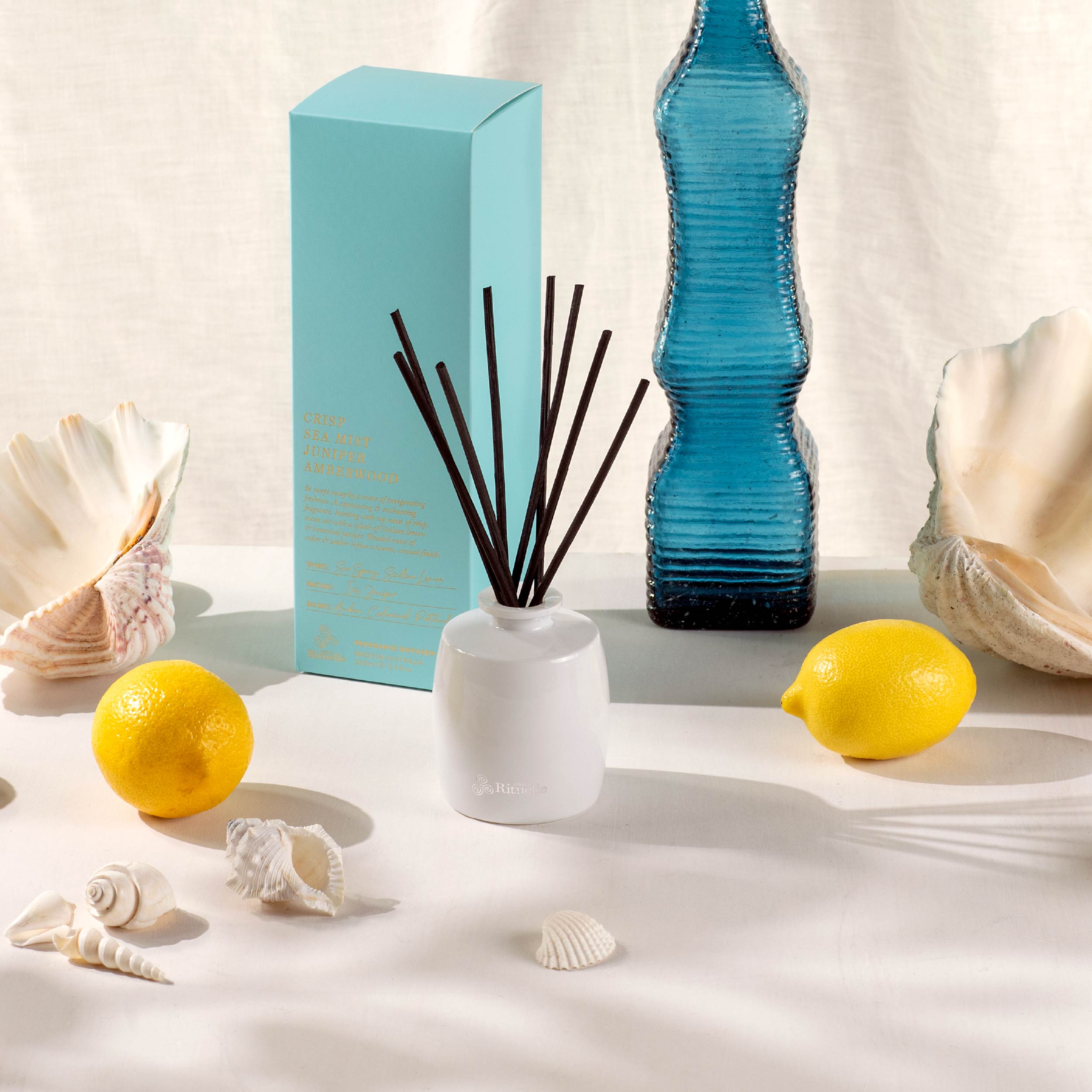 Crisp Sea Mist, Juniper, Amberwood<br>Fragrance Diffuser Set | 220ml
