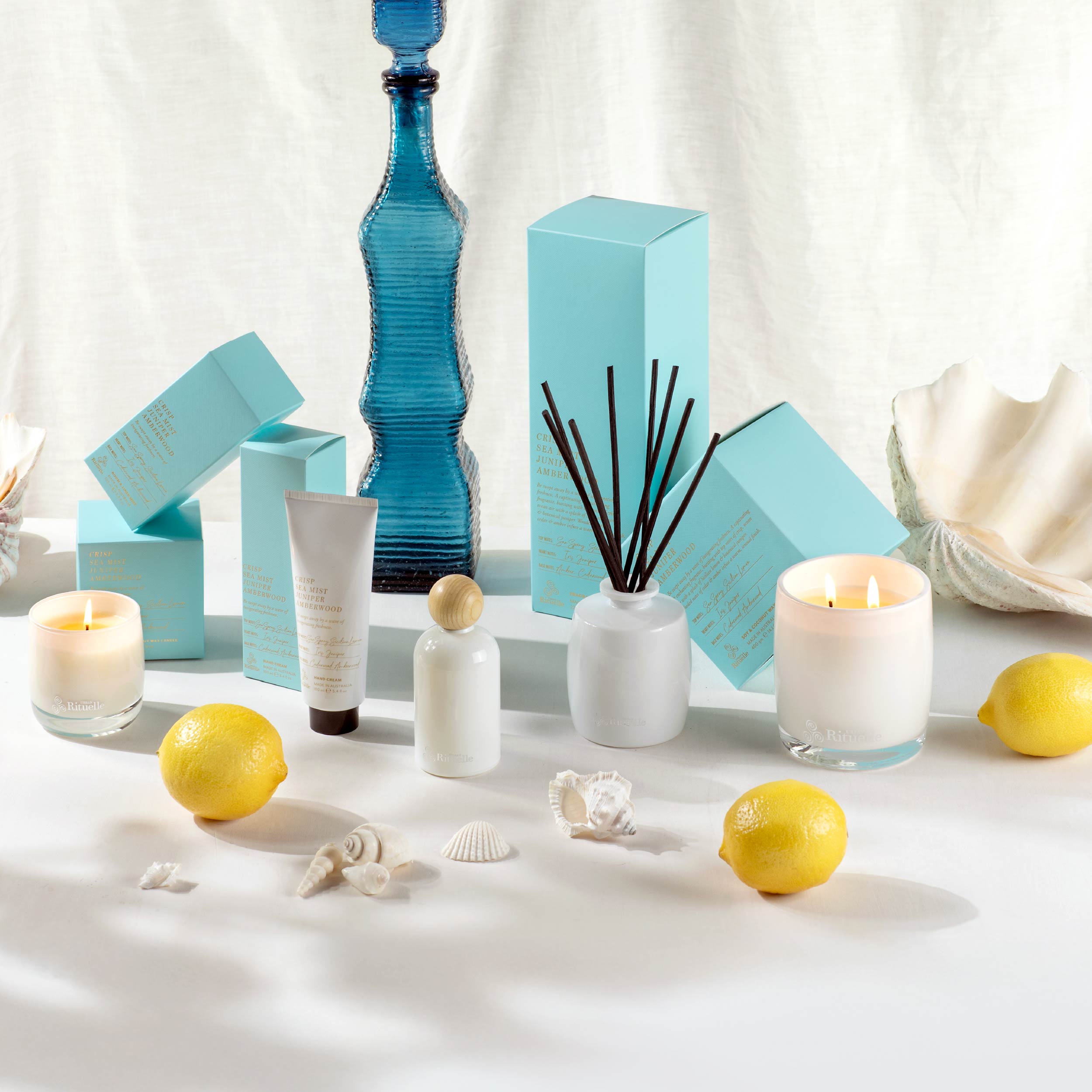 Crisp Sea Mist, Juniper, Amberwood<br>Fragrance Diffuser Set | 220ml