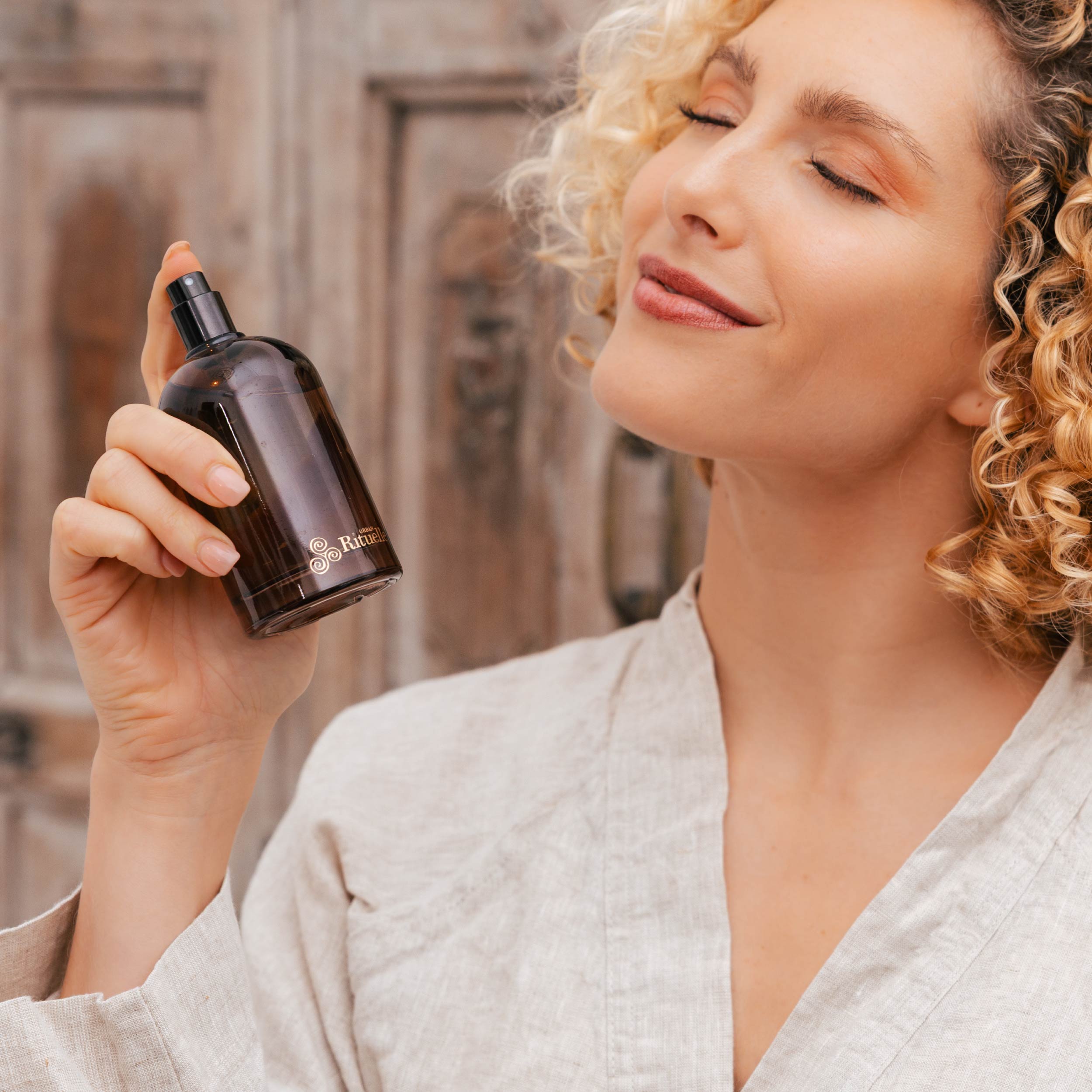 Fig Leaf, Cypress, Cedarwood, Moss<br>Room & Linen Mist | 100ml