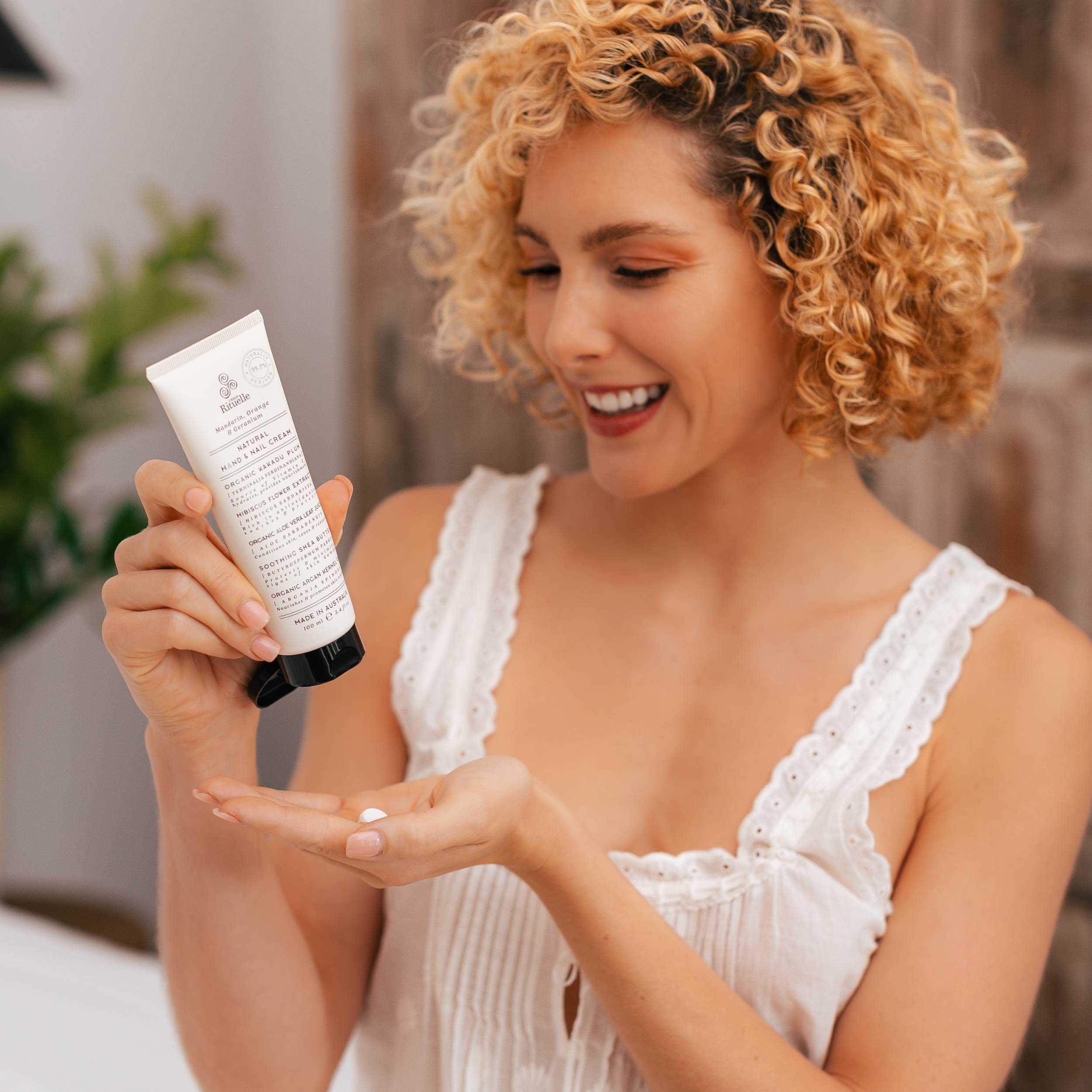 Natural Remedy Hand & Nail Cream