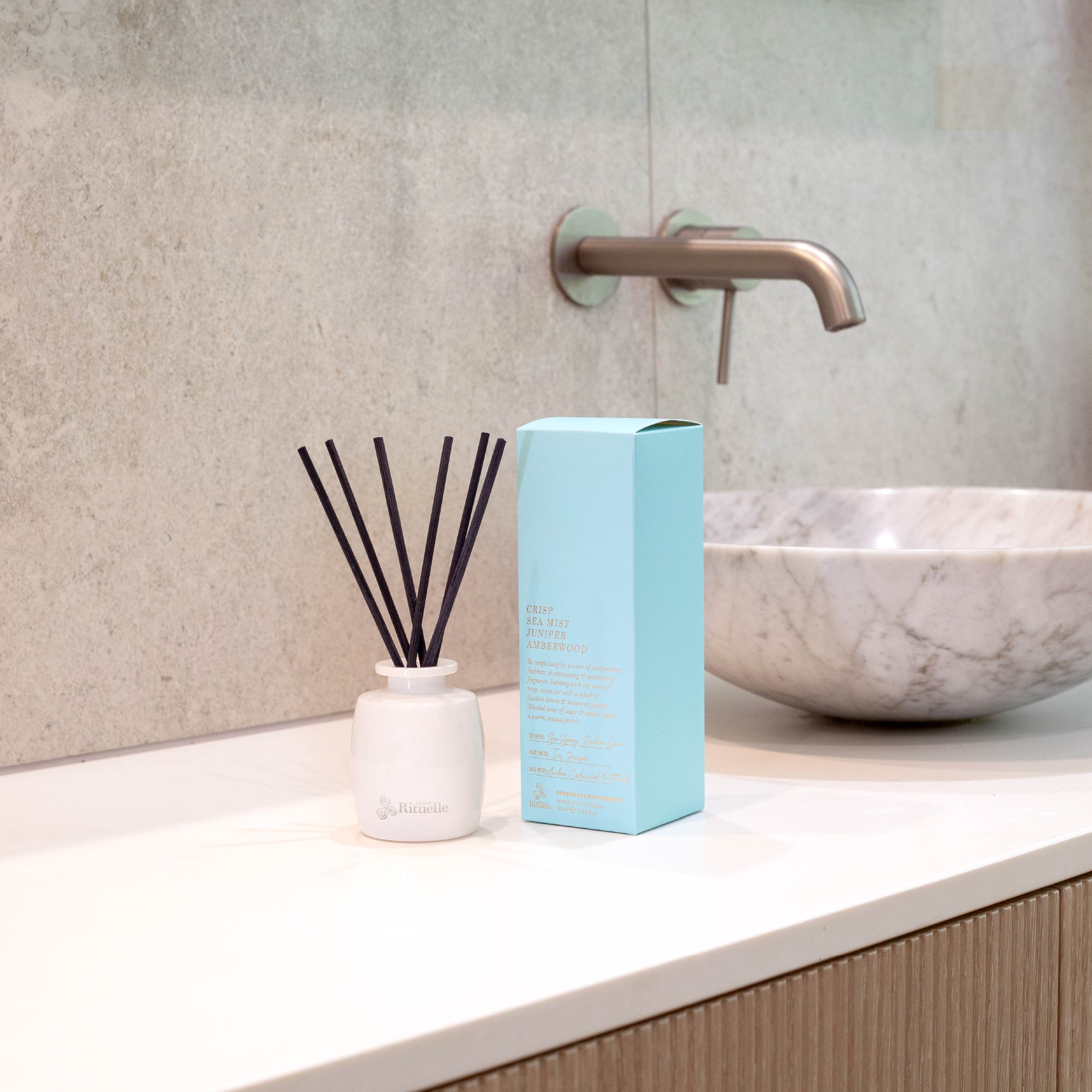 Crisp Sea Mist, Juniper, Amberwood<br>Mini Fragrance Diffuser Set | 90ml