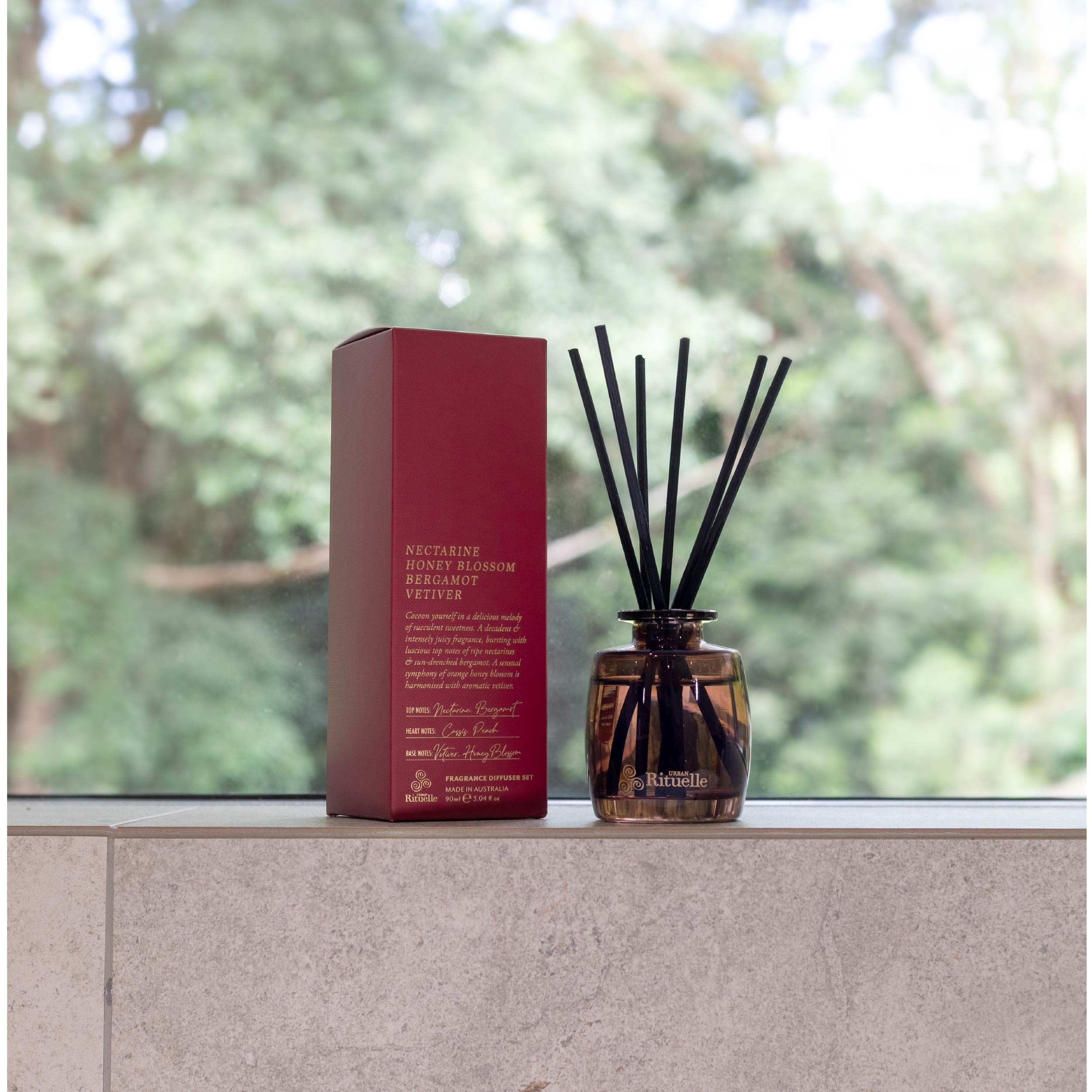 Nectarine, Honey Blossom, Bergamot, Vetiver<br> Mini Fragrance Diffuser Set | 90ml