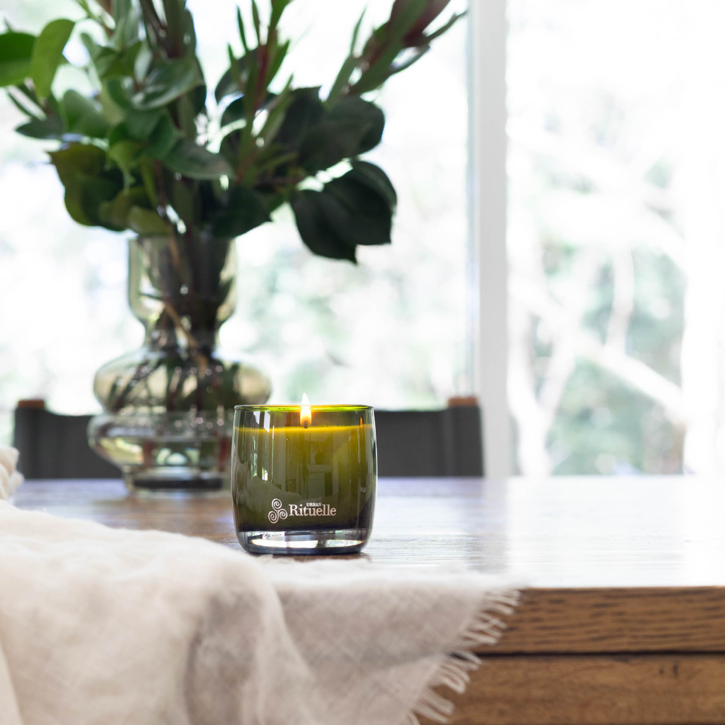 Lemongrass, Lemon Myrtle, Grapefruit & Eucalyptus<br> Scented Soy Candle | 140gm